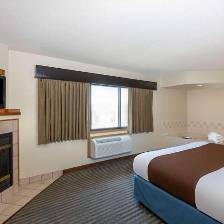 Americinn By Wyndham Lincoln North Kültér fotó